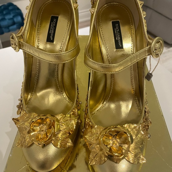 Dolce and Gabbana Good shoes - Picture 2 of 6